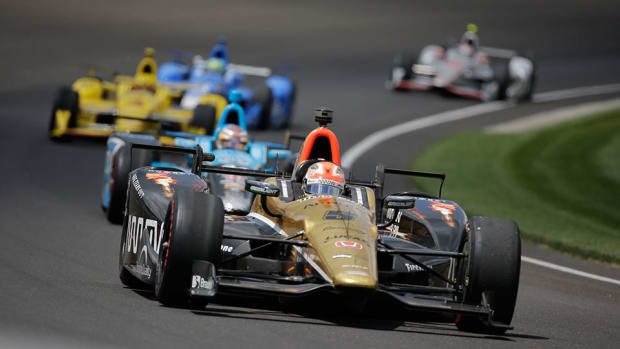 indycar-driver-james-hinchcliffe-verison-belle-isle.jpg